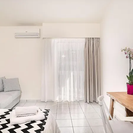 Sunrise Rent Rooms Amoudi Exterior photo