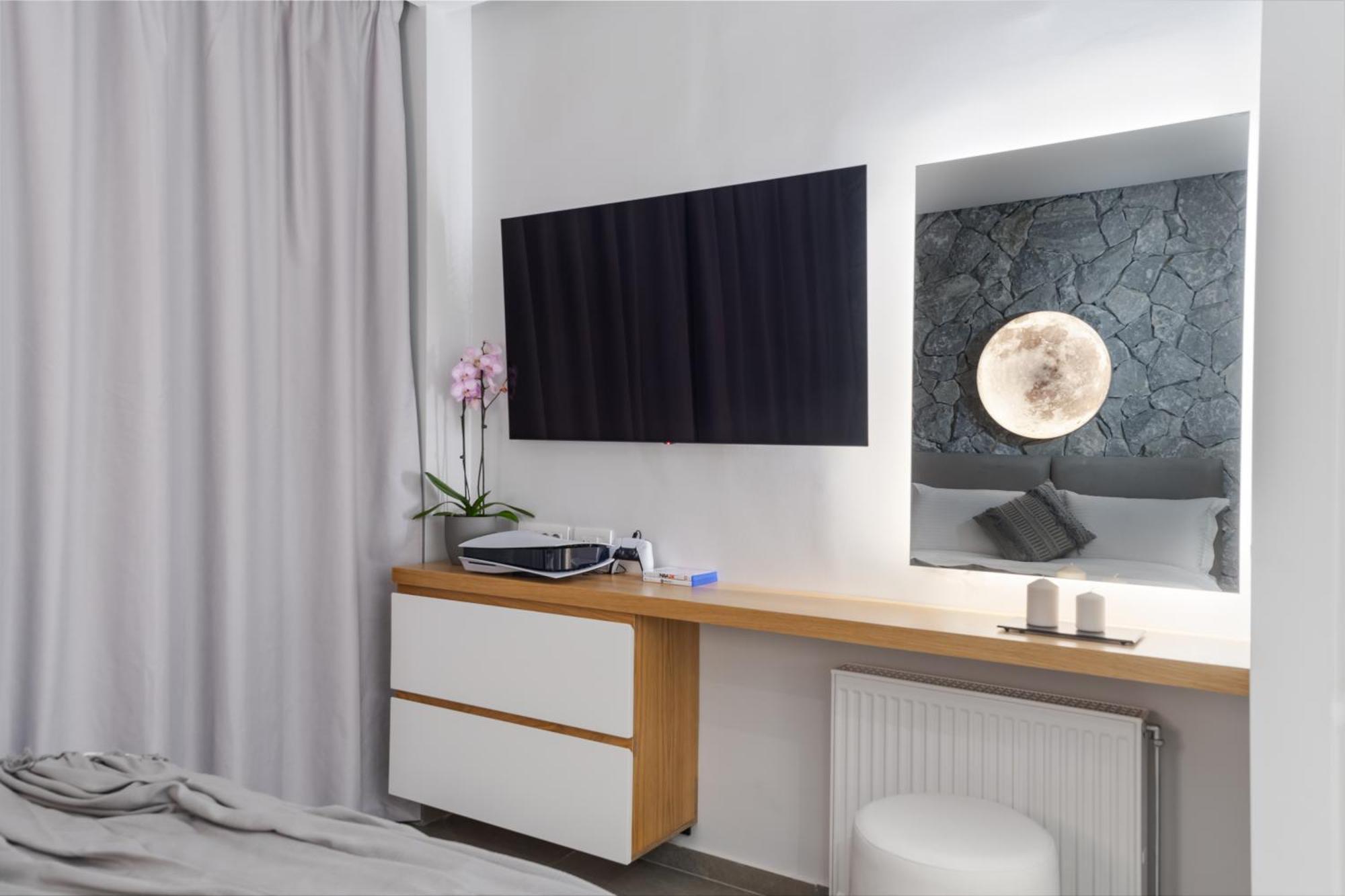Sunrise Rent Amoudi